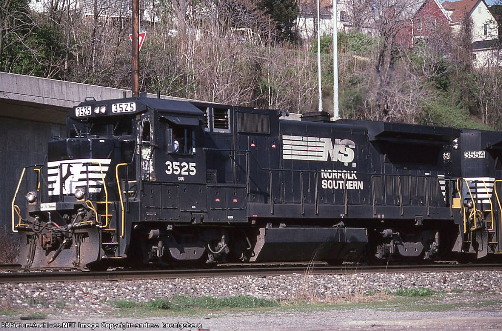 NS 3525